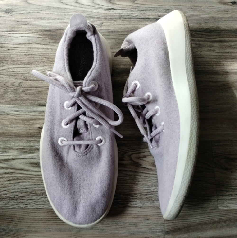 Allbirds Wool Runners Lavender Sneakers Womens size 10